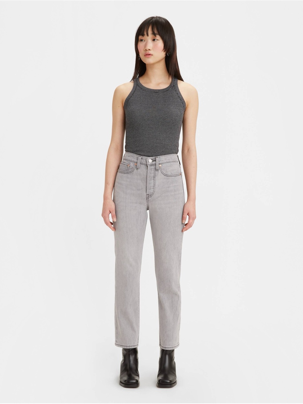 Levi's Wedgie Straight-Leg Jeans in Light Gray Size 28 Waist 28 Length